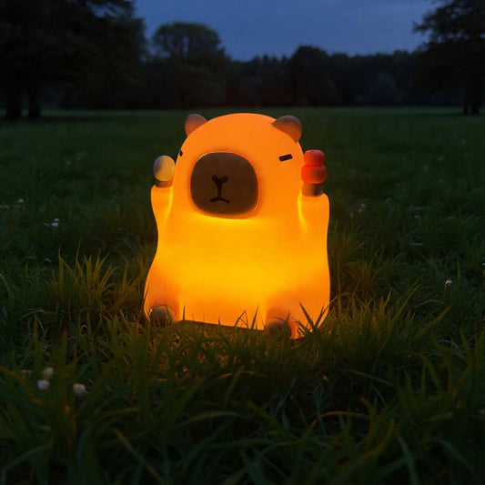 🎁 Moki a Capybara - Éjjeli LED Lámpa (100% off)